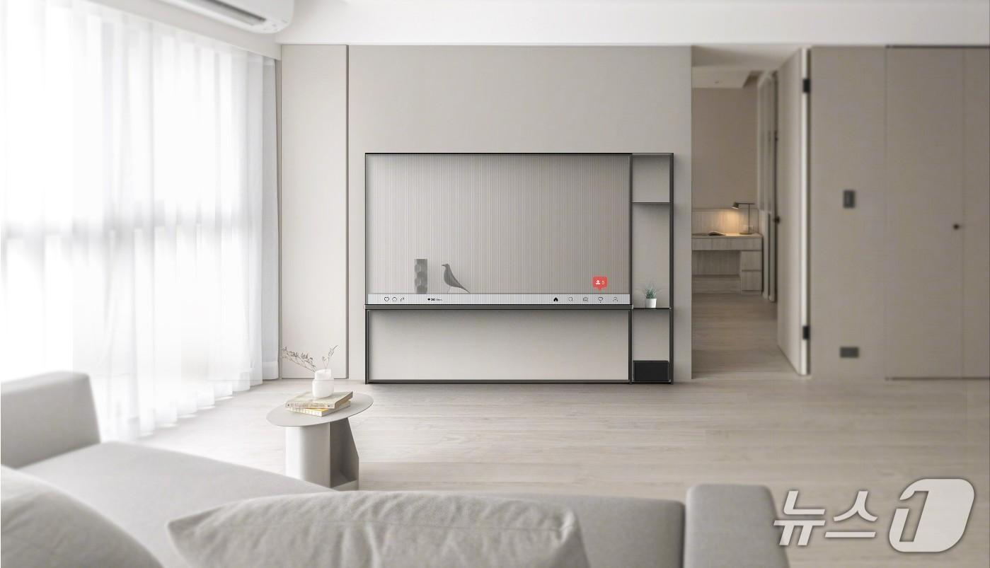 본문 이미지 - 5일&#40;현지시간&#41; 독일 베를린에서 열린 IFA 2025 이노베이션 어워드에서 최고상인 &#39;베스트 오브 IFA&#40;Best of IFA&#41;&#39;로 뽑힌 LG 시그니처 올레드 T&#40;LG전자 제공&#41;