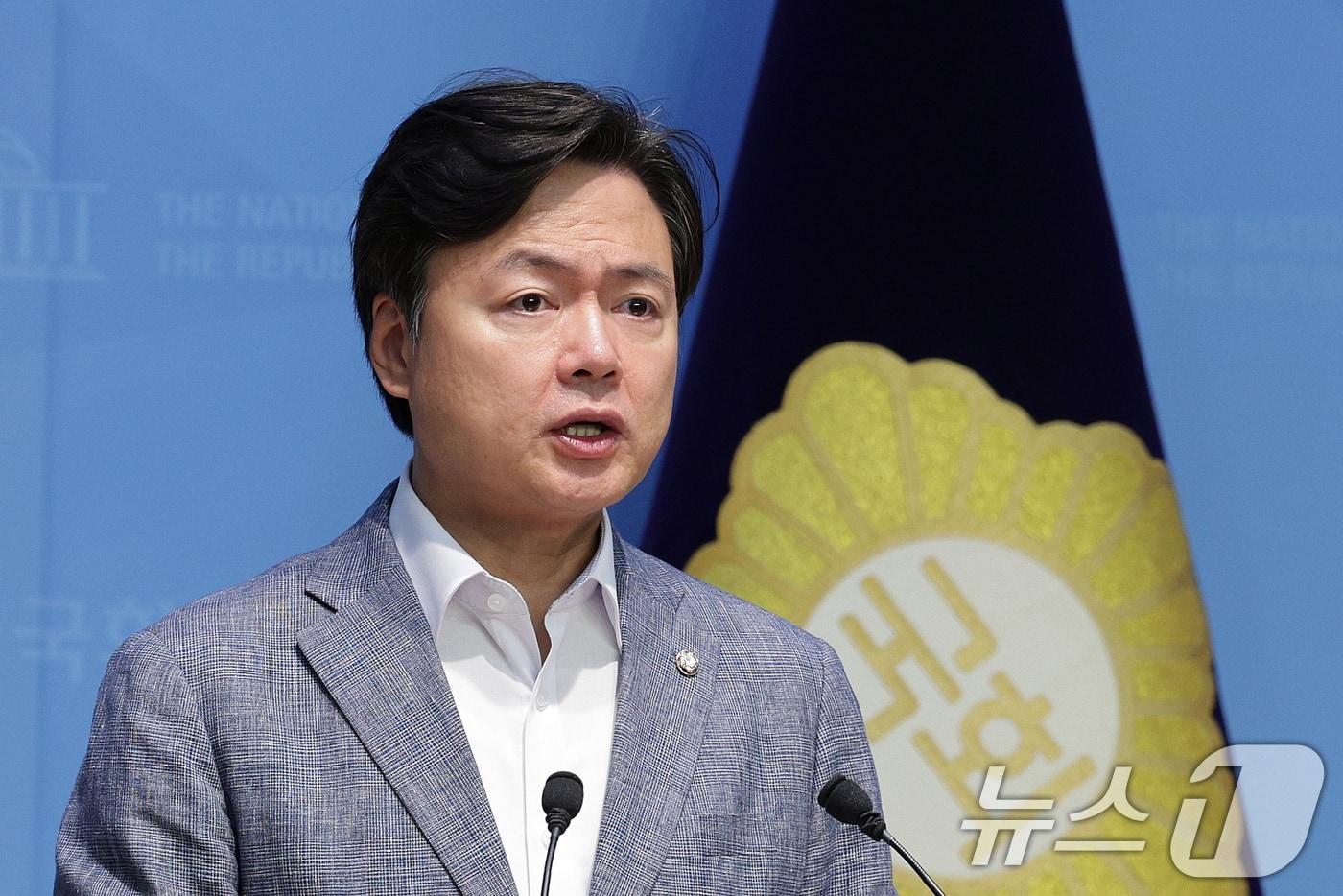 김현정 더불어민주당 원내대변인이 7일 오전 서울 여의도 국회 소통관에서 관봉권 띠지 분실 의혹 관련 브리핑을 하고 있다. 2025.9.7/뉴스1 ⓒ News1 신웅수 기자