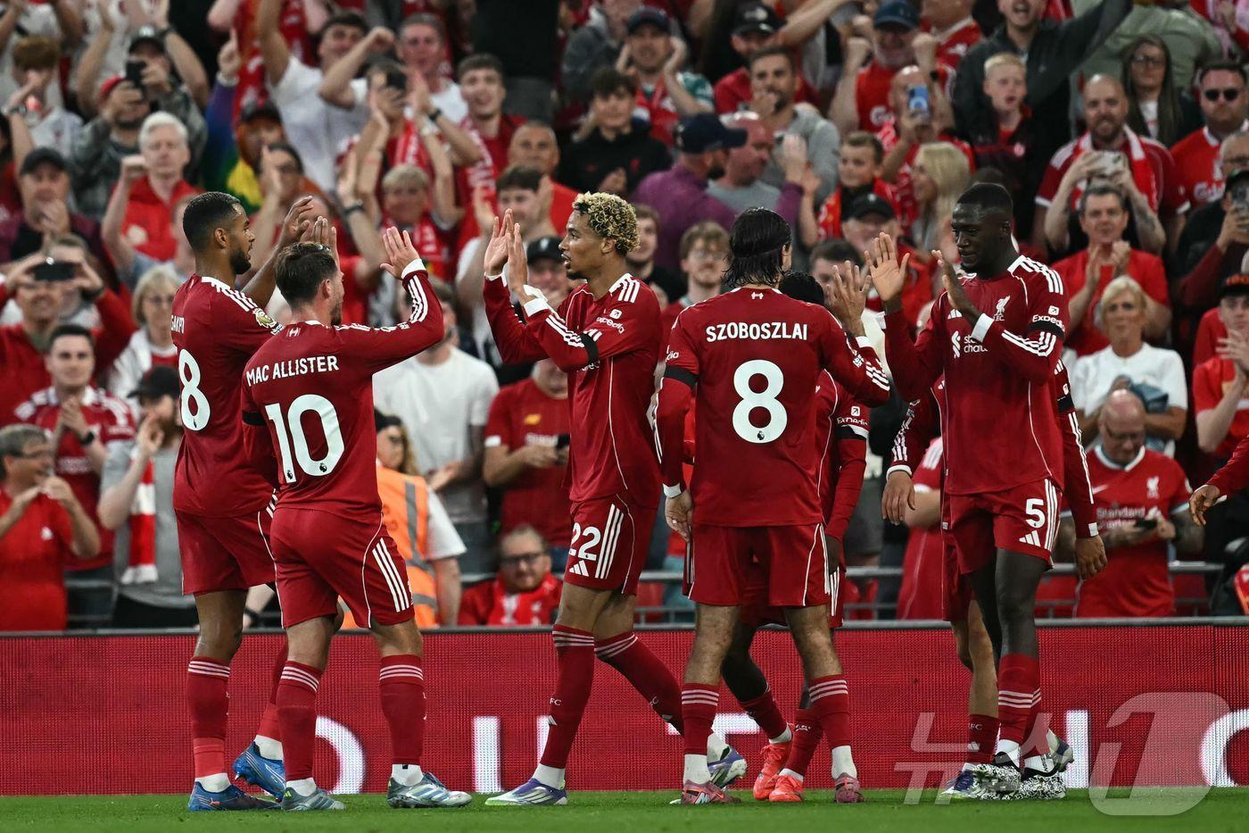 리버풀이 슈퍼컴퓨터 예측 EPL 우승 확률 1위를 차지했다.ⓒ AFP=뉴스1