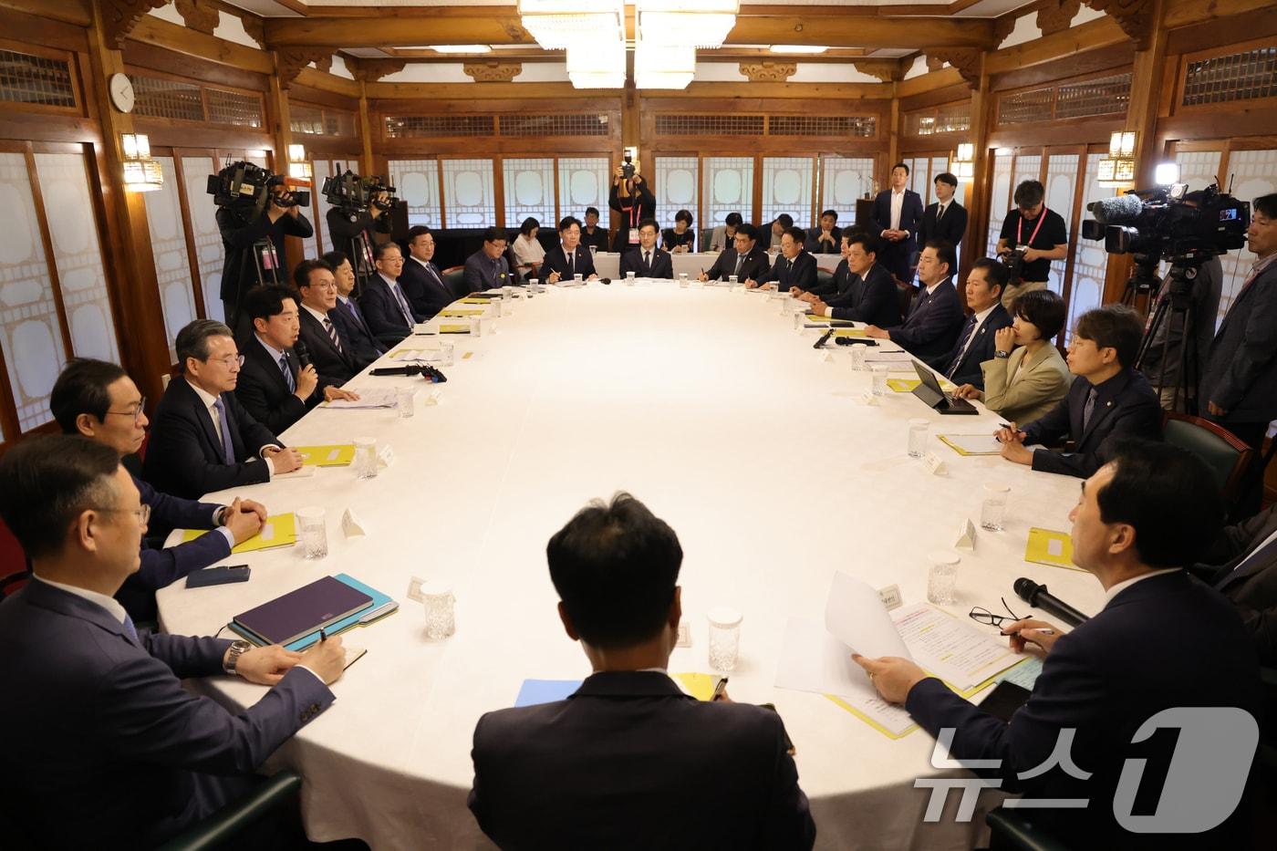 강훈식 대통령 비서실장이 7일 서울 종로구 삼청동 국무총리 서울공관에서 열린 제3차 고위당정협의회에서 발언하고 있다. (공동취재) 2025.9.7/뉴스1 ⓒ News1 박지혜 기자