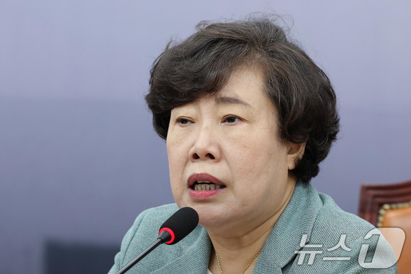 본문 이미지 - 조배숙 국민의힘 사법정의수호 및 독재저지 특별위원회 위원장이 8일 오전 서울 여의도 국회에서 열린 전체회의에서 발언하고 있다. 2025.9.8/뉴스1 ⓒ News1 신웅수 기자