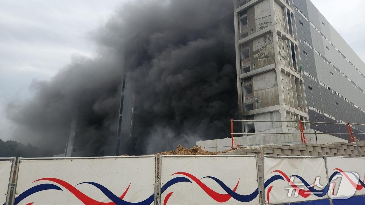 양주 물류창고 건설현장 화재 현장&#40;양주소방서 제공. 재판매 및 DB 금지&#41;/뉴스1