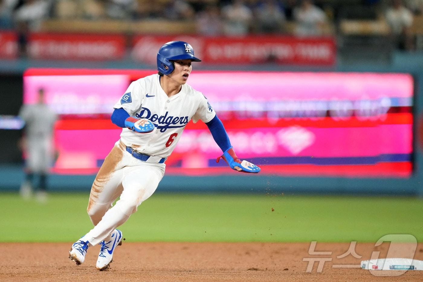 LA 다저스 김혜성은 9일(한국시간) 열린 2025 메이저리그 콜로라도 로키스전에서 2타수 무안타 1볼넷 1도루를 기록했다. ⓒ 로이터=뉴스1