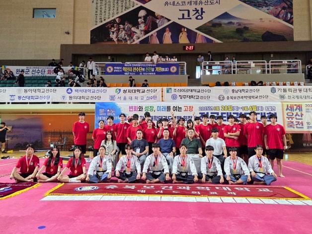 본문 이미지 - 충북보건과학대학교 태권도외교과 학생들.(충북보건과학대 제공. 재판매 및 DB금지)/뉴스1