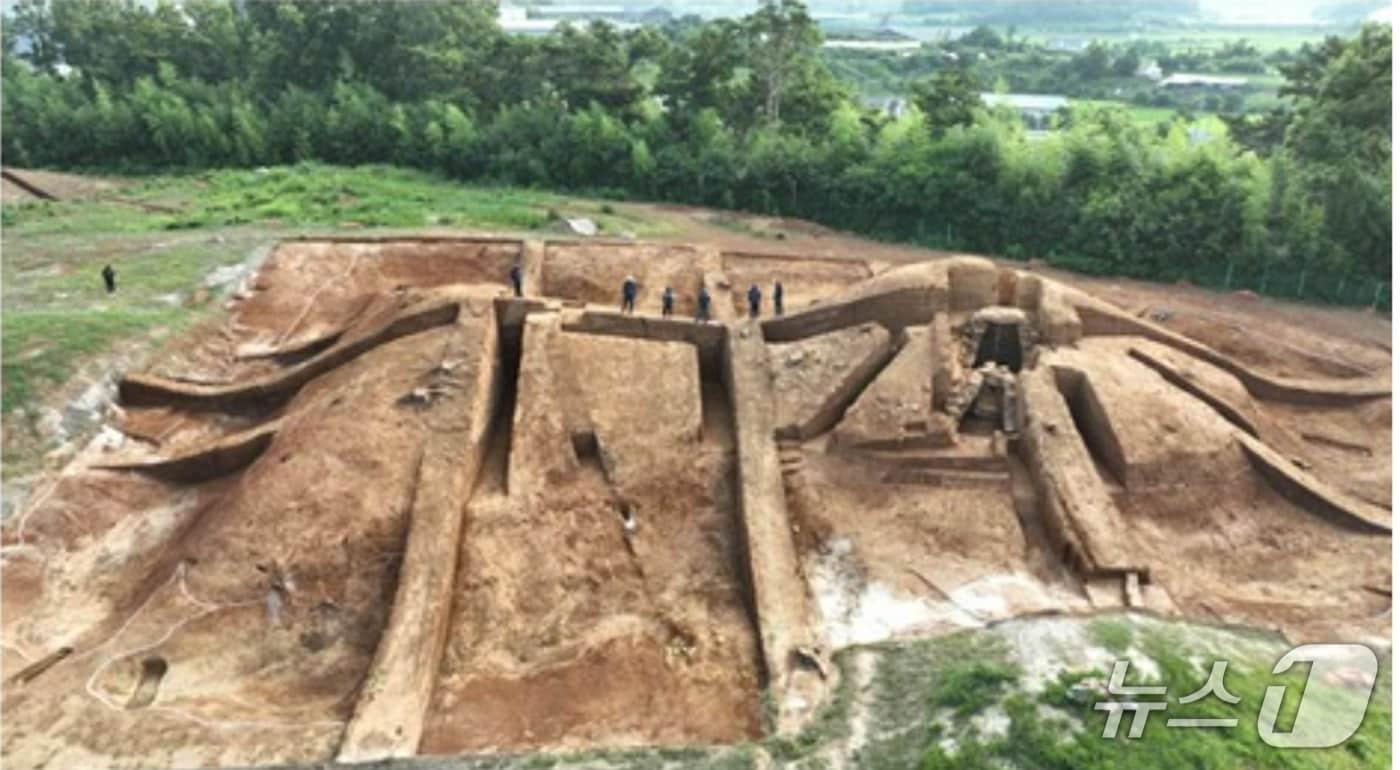 함평 마산리 표산 고분군 전경.(전남도 제공. 재판매 및 DB금지) 2026.1.1/뉴스1