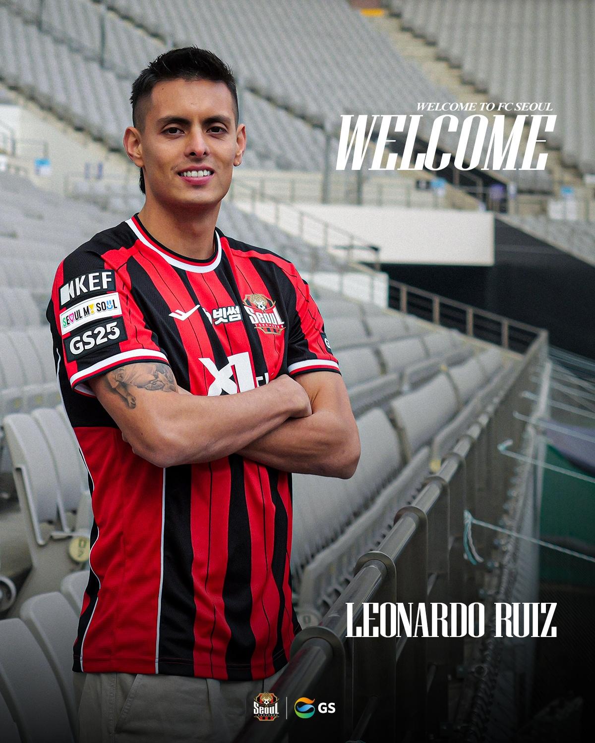 본문 이미지 - FC서울이 스트라이커 후이즈를 영입했다. (FC서울 제공)