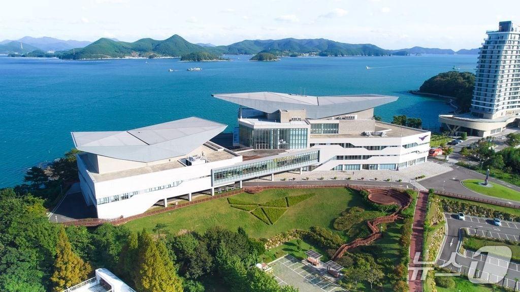 본문 이미지 - 통영국제음악당.(통영국제음악재단 제공. 재판매 및 DB금지)