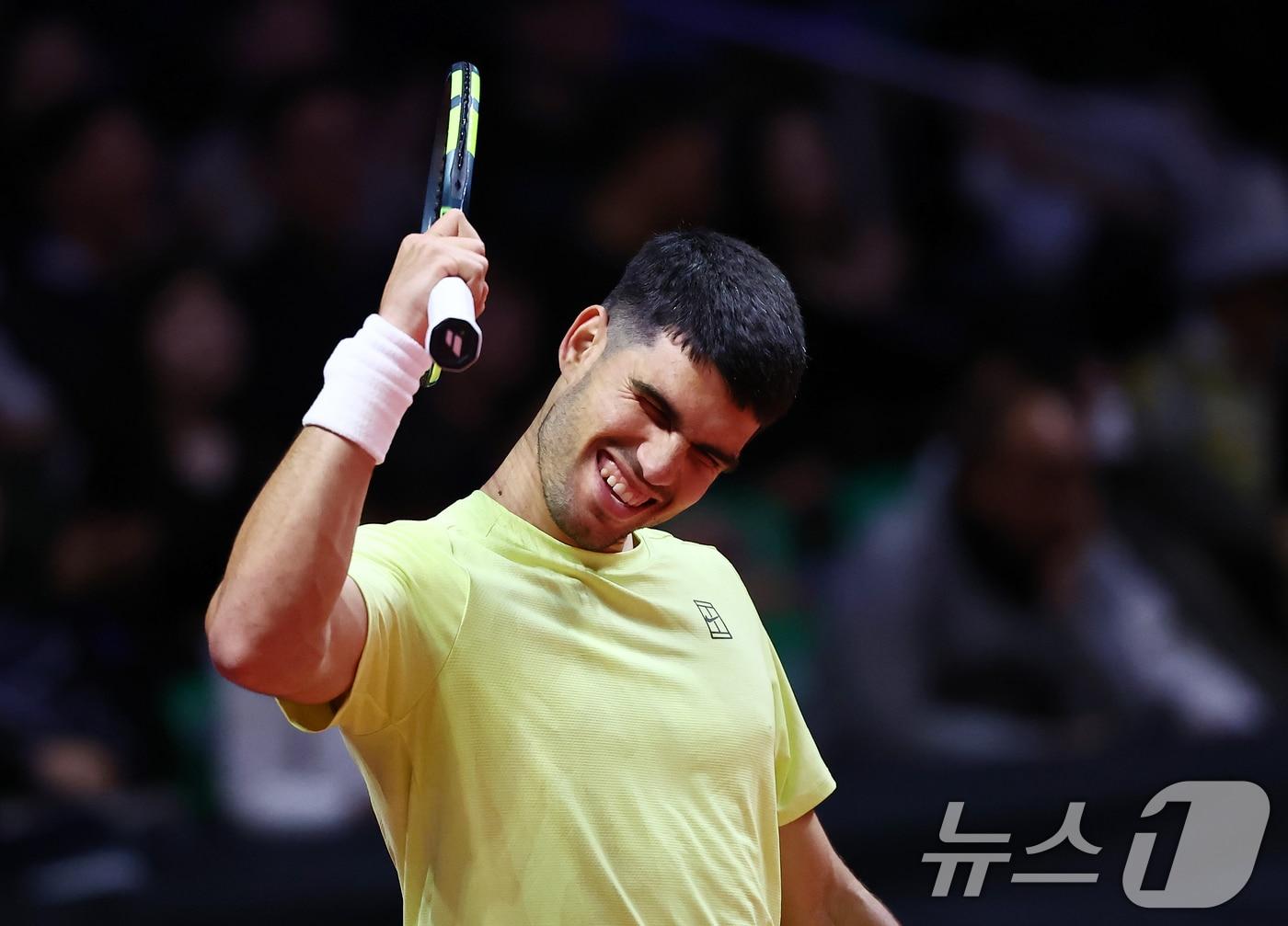 본문 이미지 - 카를로스 알카라스가 10일 오후 인천 중구 인스파이어 아레나에서 열린 '현대카드 슈퍼매치 14'에서 얀니크 신네르와 경기를 치르고 있다. 2026.1.10/뉴스1 ⓒ News1 김민지 기자