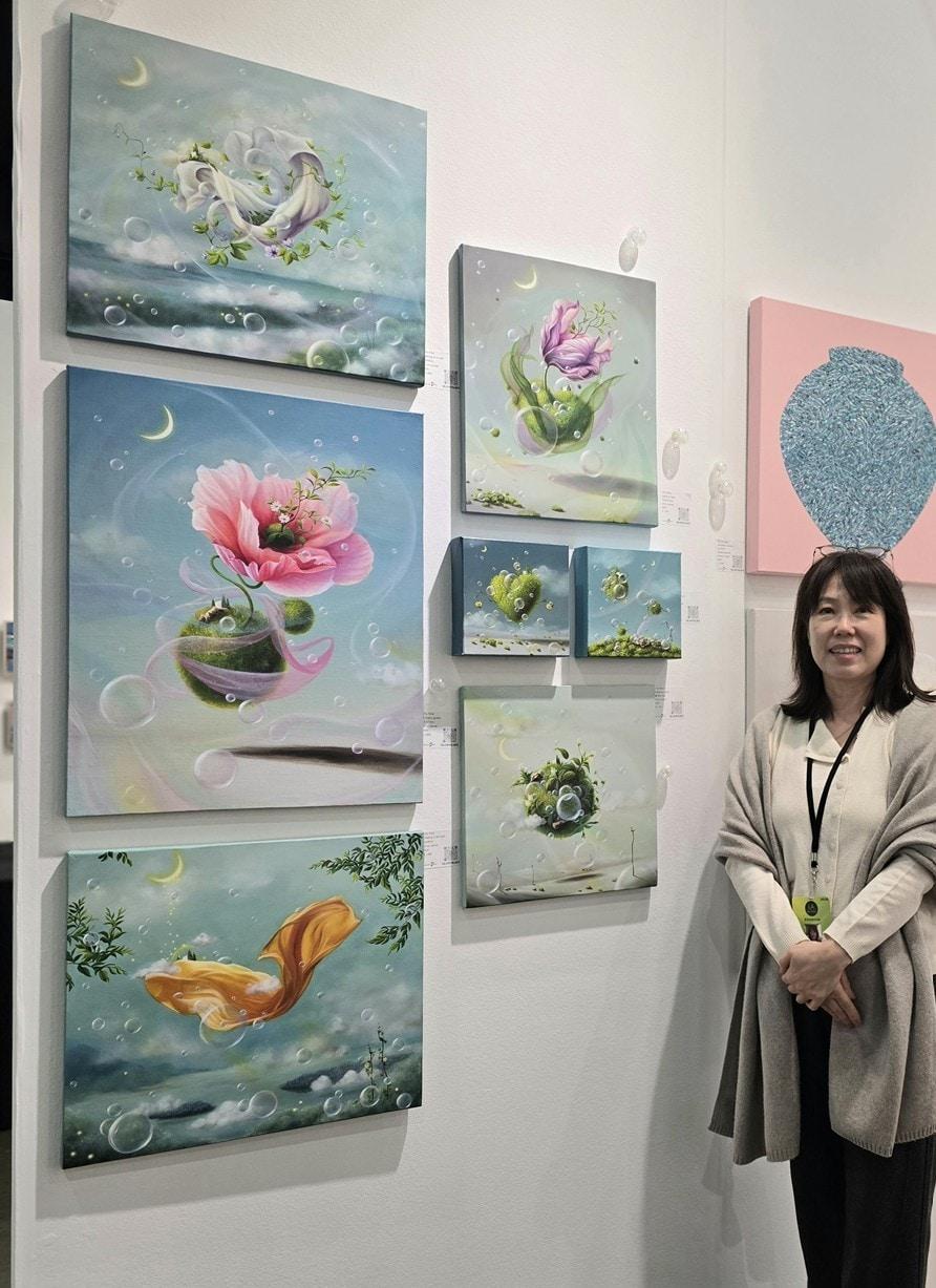 본문 이미지 - 조로사 작가, LA 아트쇼 참가 (조로사 작가 작업실 제공)