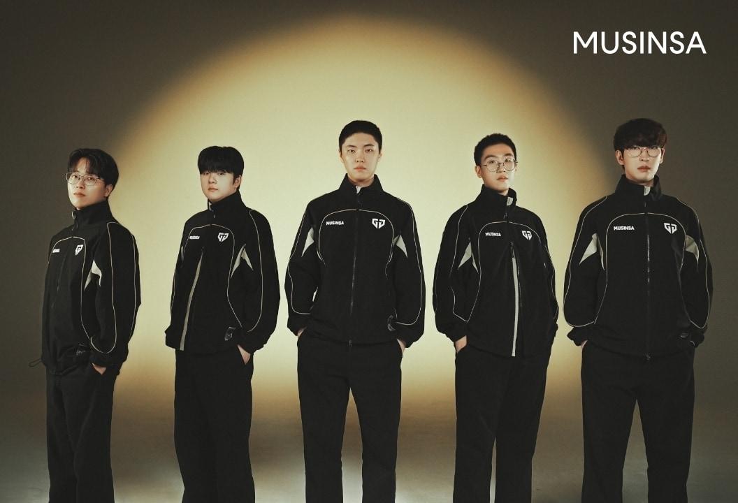 본문 이미지 - 무신사는 글로벌 e스포츠 전문 기업 젠지 이스포츠와 손잡고 공식 유니폼 발매를 포함한 후원에 나선다.(무신사제공)