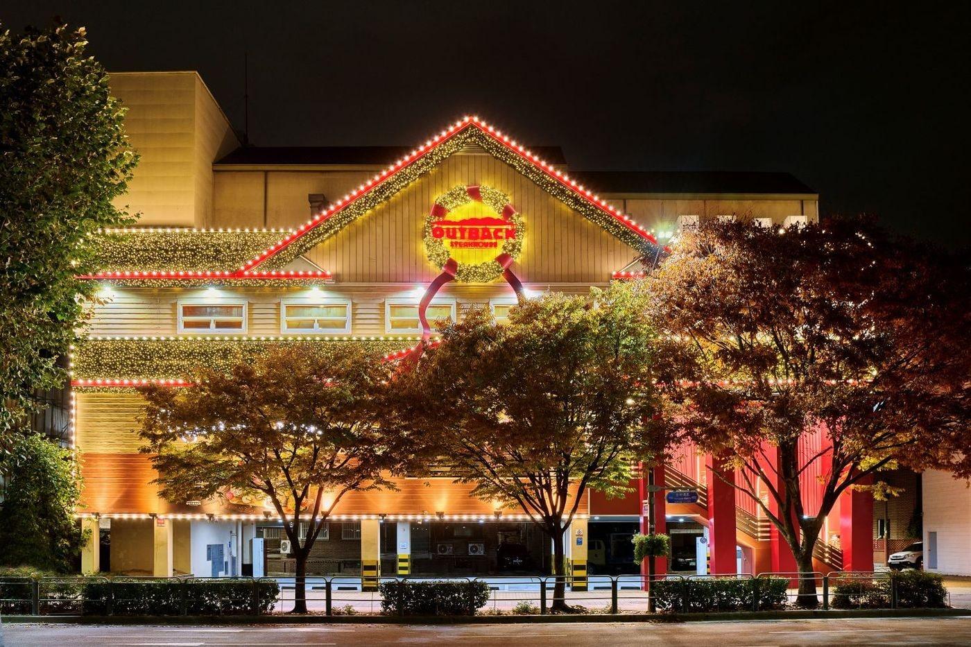 아웃백 잠실점 매장 전경.(다이닝브랜즈그룹 제공)