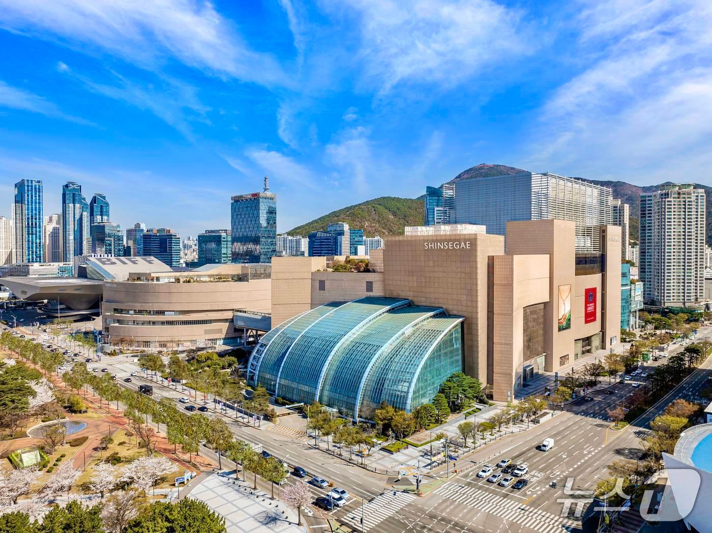 본문 이미지 - 신세계백화점 센텀시티 전경.(신세계 센텀시티 제공. 재판매 및 DB 금지)