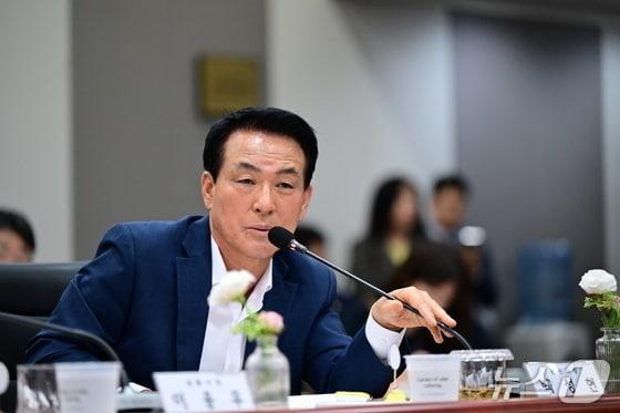 본문 이미지 - 백성현 논산시장. / 뉴스1