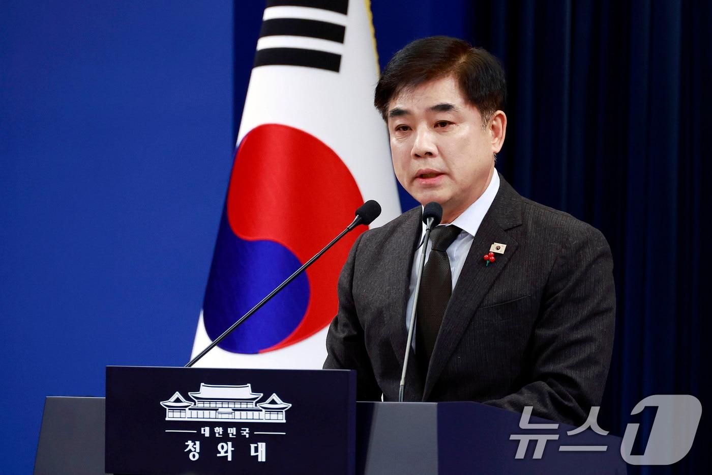 김병욱 청와대 정무비서관이 12일 춘추관에서 정당 지도부 오찬 간담회 일정 관련 브리핑을 하고 있다. (청와대통신사진기자단) 2026.1.12/뉴스1 ⓒ News1 이재명 기자