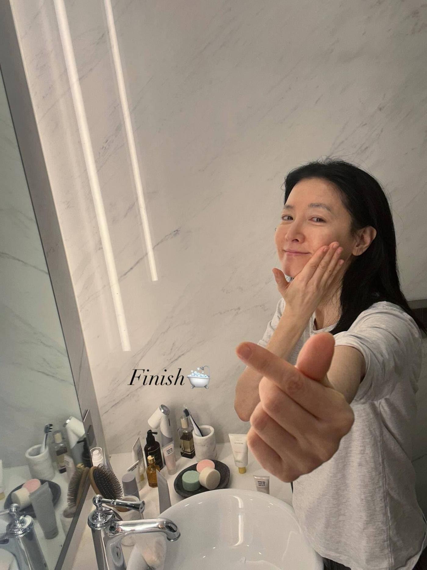 본문 이미지 - 이영애 SNS