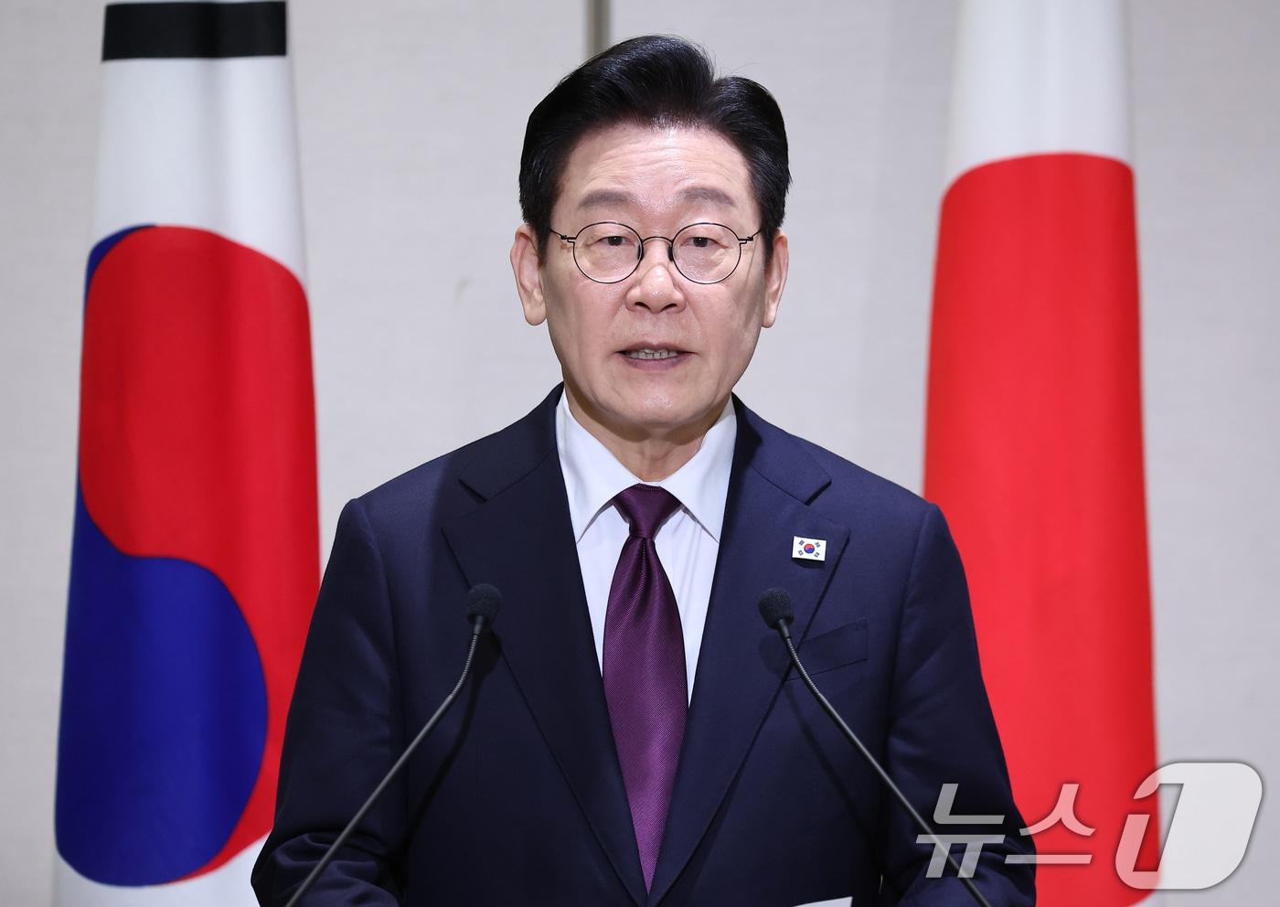 이재명 대통령이 13일 일본 나라현 회담장에서 다카이치 사나에 일본 총리와 공동언론발표를 하고 있다. 2026.1.13/뉴스1 ⓒ News1 이재명 기자