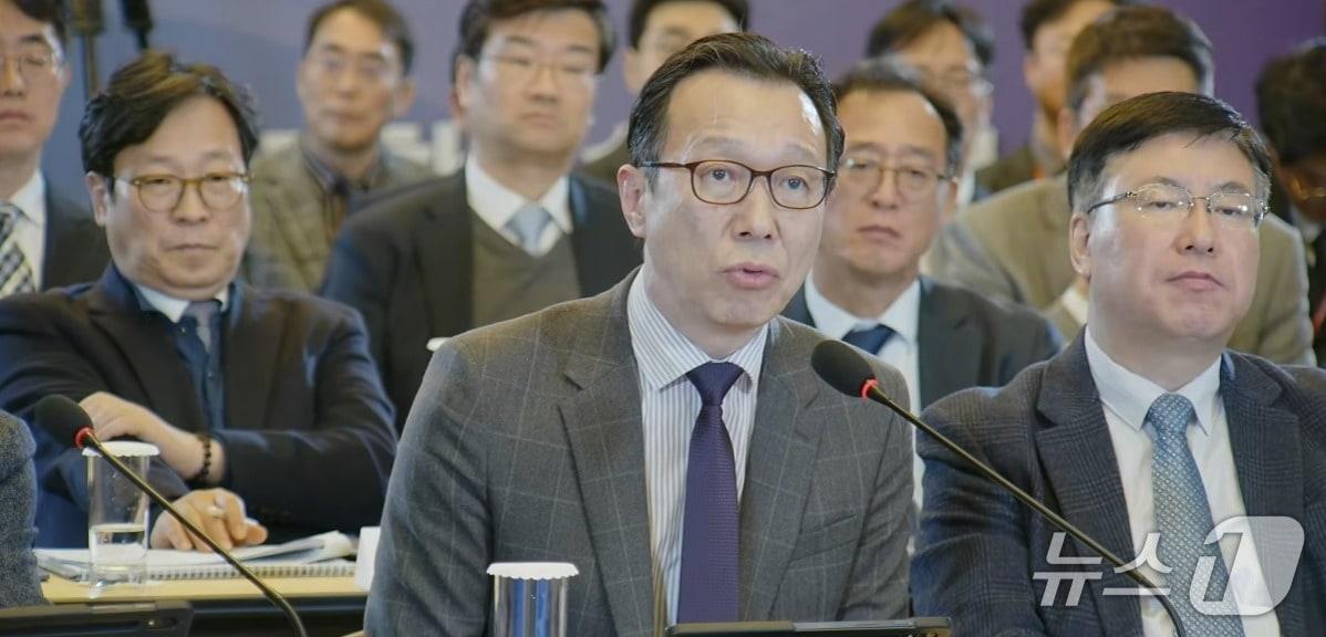 본문 이미지 - 곽병진 우정사업본부장 직무대리.(13일 과학기술정보통신부 대상 우정사업본부 업무보고 유튜브 생중계 갈무리)/뉴스1