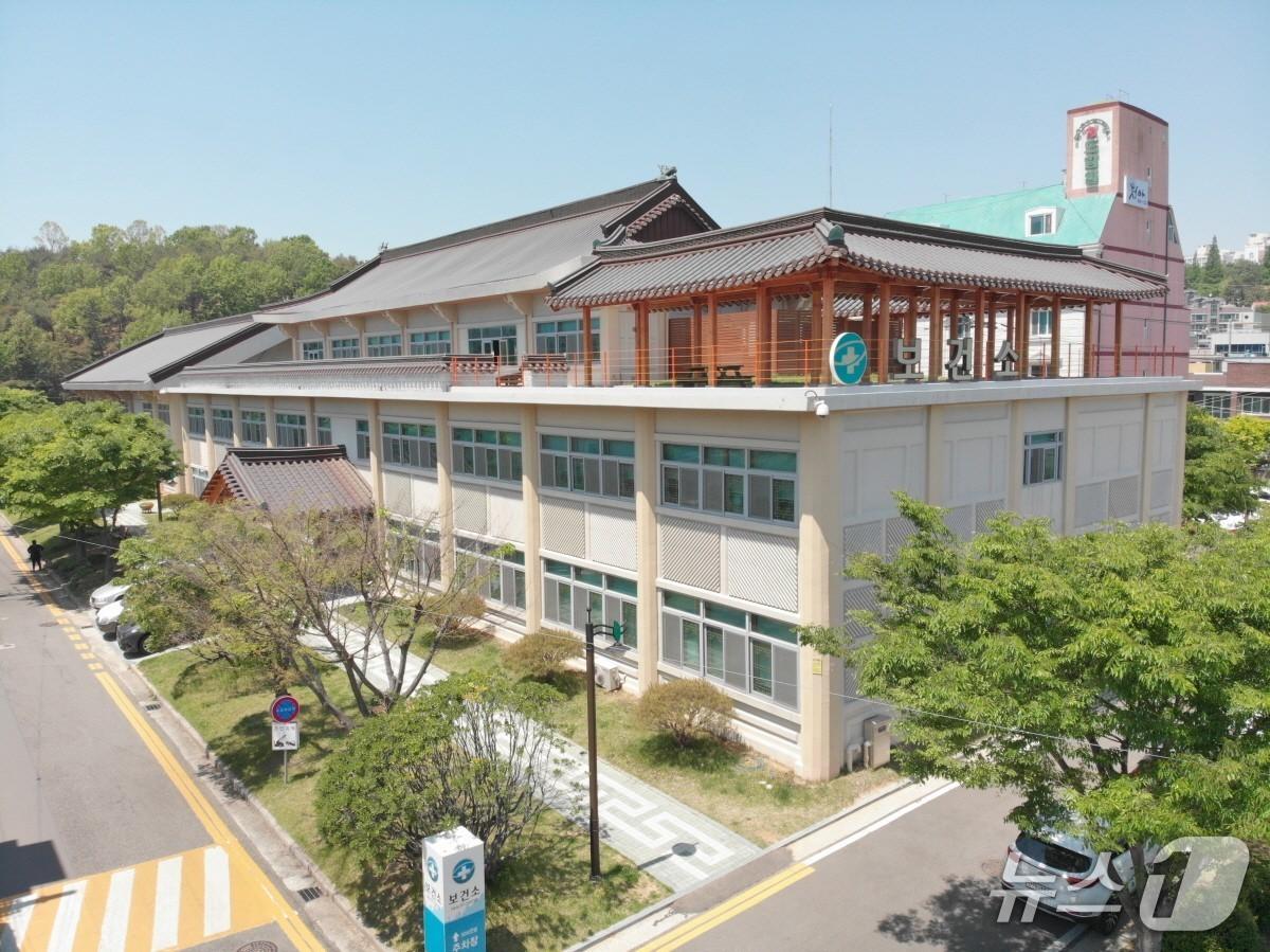 본문 이미지 - 여수시 보건소 전경. (여수시 제공. 재판매 및 DB금지)