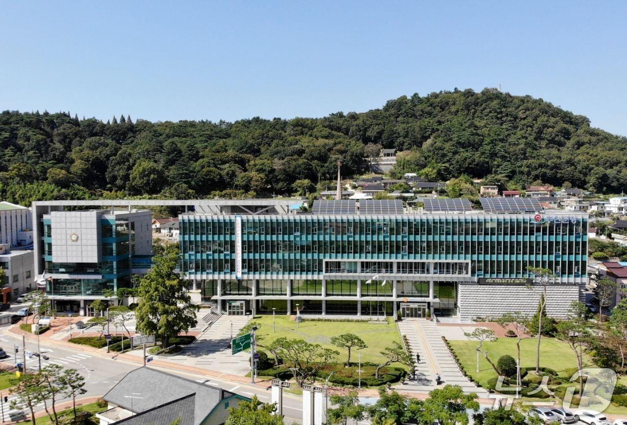 본문 이미지 - 부안군청 청사 전경./뉴스1