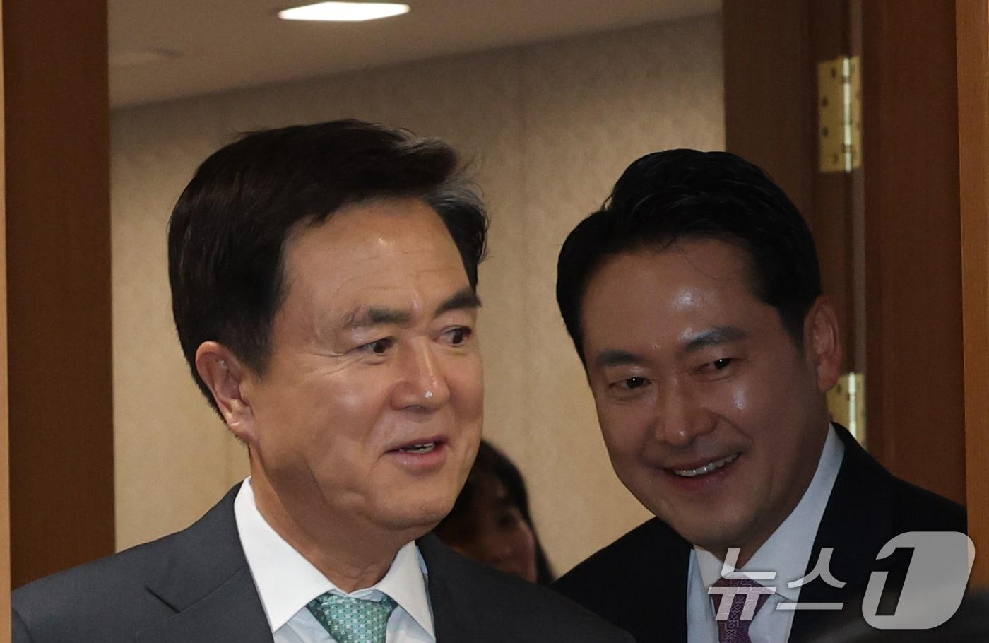 김태흠 충남지사가 14일 오후 충남도청에서 장동혁 국민의힘 대표와 대전충남 행정통합 관련 정책협의에 참석하고 있다. ⓒ News1 김기태 기자