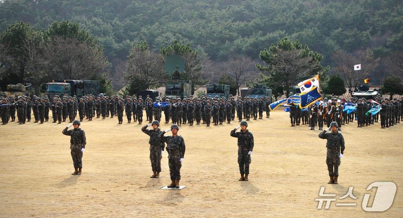 본문 이미지 - 15일 육군제53보병사단 연병장에서 오세웅 신임 사단장 취임식이 진행되고 있다.(육군53사단 제공. 재판매 및 DB 금지)