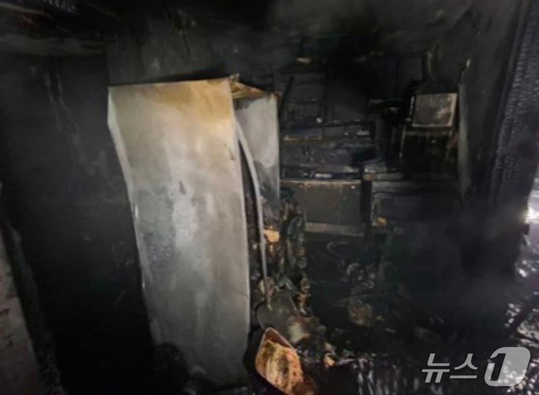 본문 이미지 - 화재 현장. (경기도소방재난본부 제공. 재판매 및 DB 금지) 2026.1.16/뉴스1