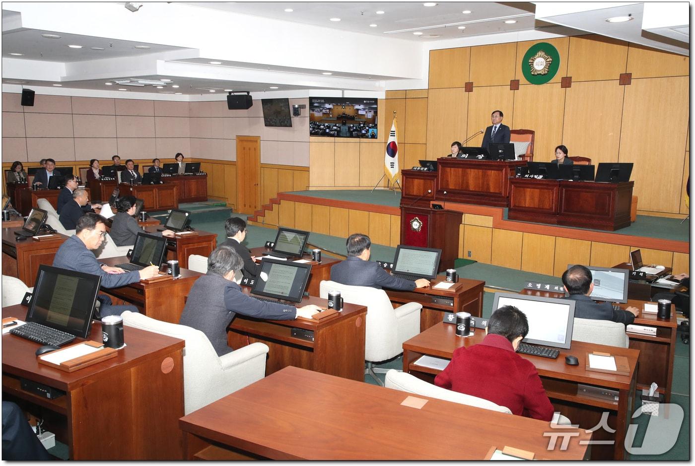 본문 이미지 - 16일 전북 정읍시의회에서 제309회 임시회 제2차 본회의가 열리고 있다.(정읍시의회 제공. 재판매 및 DB금지)/뉴스1  