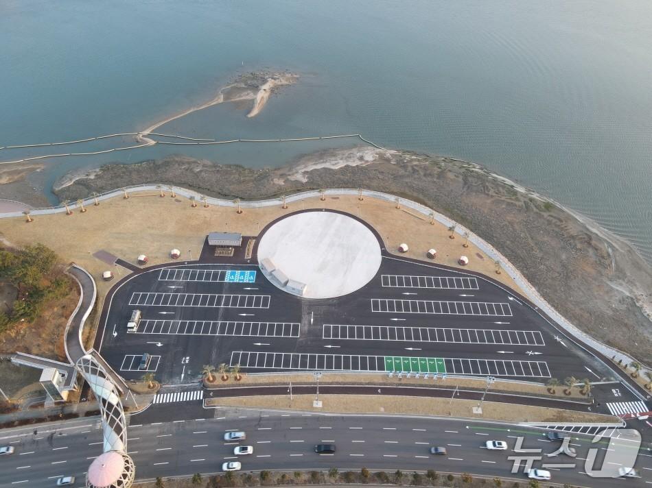 본문 이미지 - 이순신대교 해변관광 테마거리내 해비치로 달빛해변(광양시 제공) 