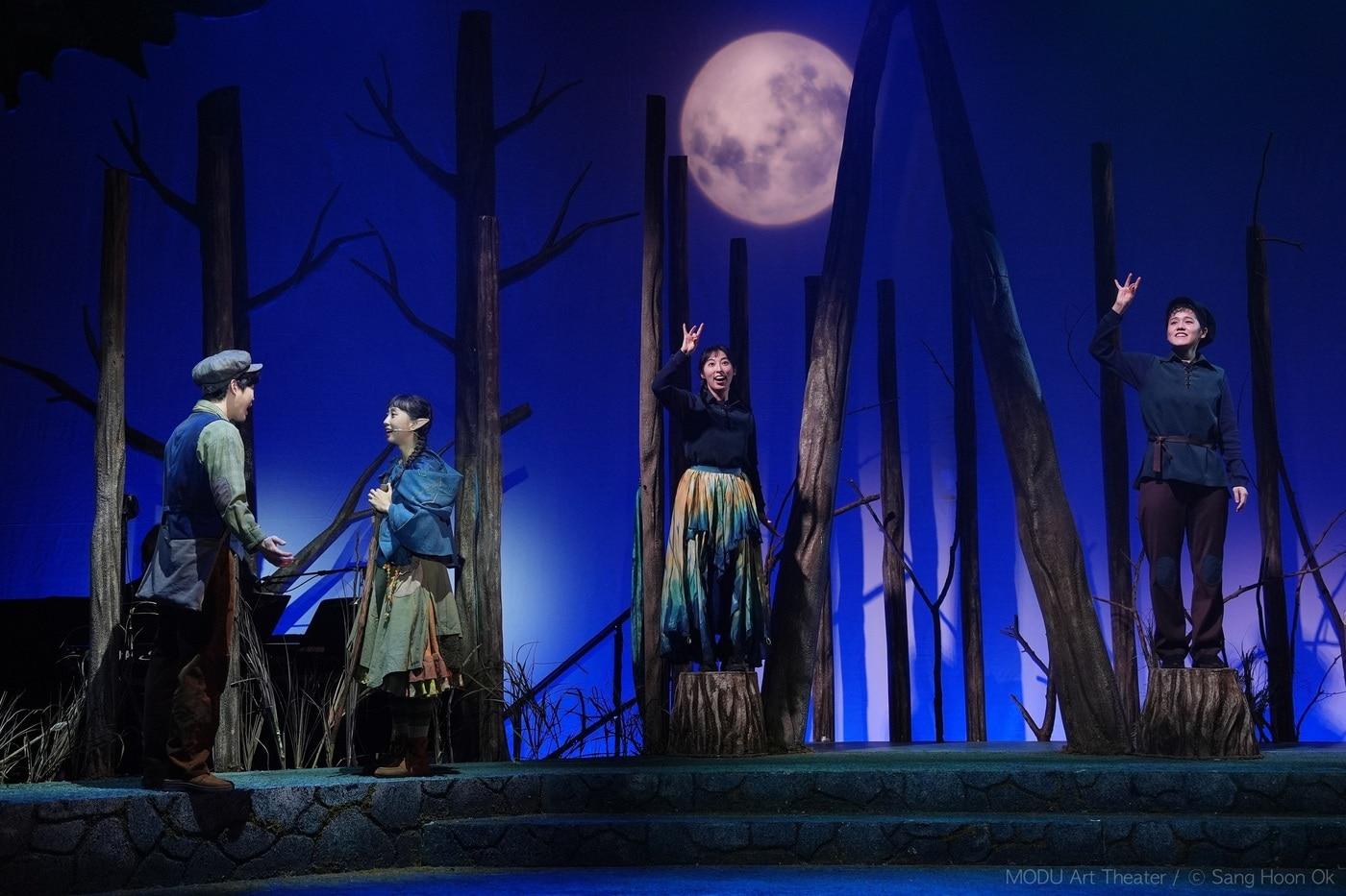 본문 이미지 - 푸른 나비의 숲 공연 사진(제공 한국장애인문화예술원)