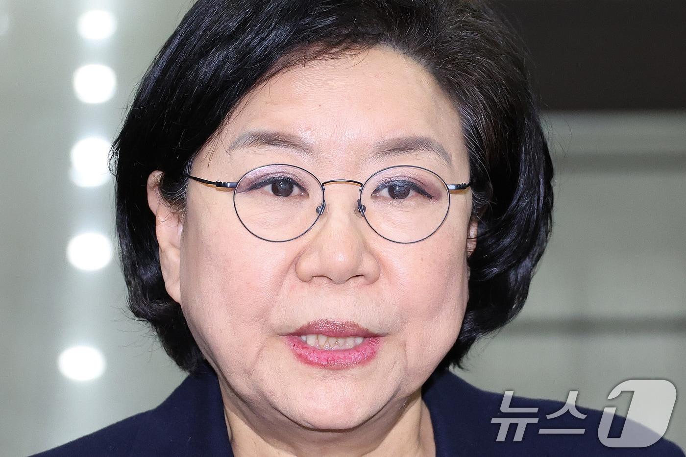 본문 이미지 - 인사청문회 출석을 위해 서울 여의도 국회를 찾은 이혜훈 기획예산처 장관 후보자가 19일 입장을 밝히고 있다. 2026.1.19/뉴스1 ⓒ News1 신웅수 기자