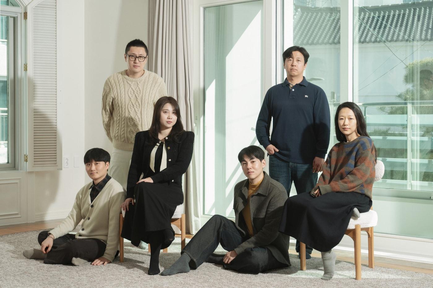 본문 이미지 - 호반그룹의 호반문화재단이 창작공간 지원사업 ‘H아트랩’의 4기 입주자 6인을 최종 선정·운영한다고 19일 밝혔다. 사진은 이번에 선정된 작가들. (호반그룹 제공) 뉴스1 ⓒ News1