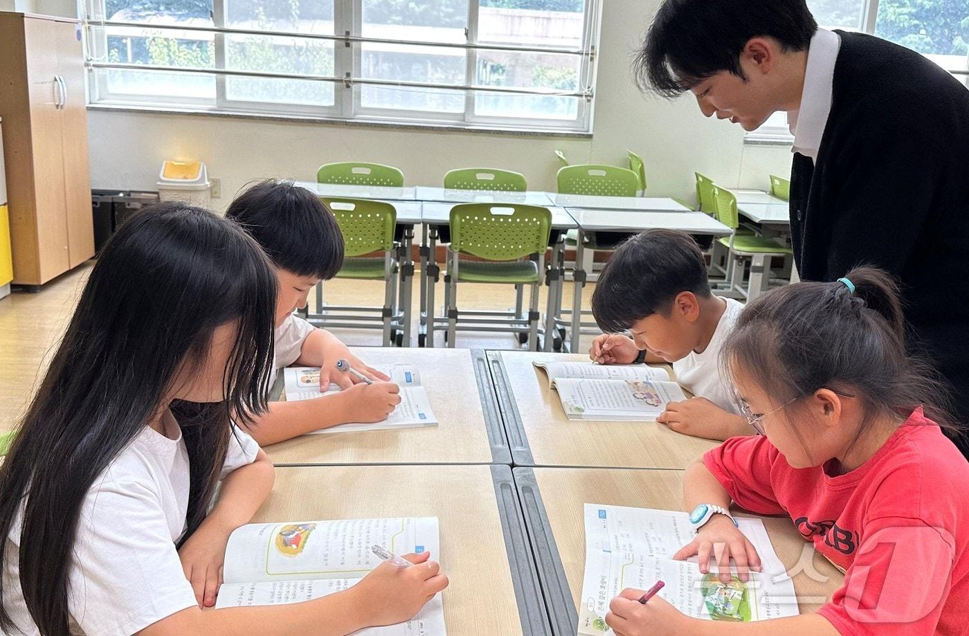 경북교육청이 초·중학생의 기초학력 강화 지원에 나선다. /뉴스1