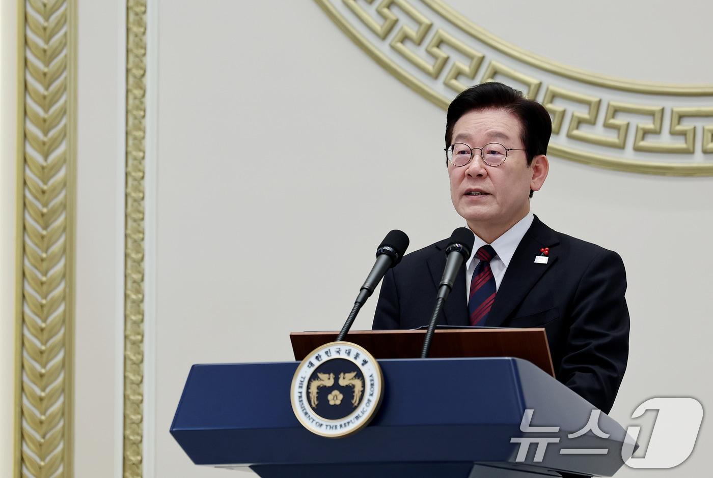 이재명 대통령이 2일 청와대 영빈관에서 열린 2026년 신년 인사회에서 신년 인사말을 하고 있다. 2026.1.2/뉴스1 ⓒ News1 이재명 기자