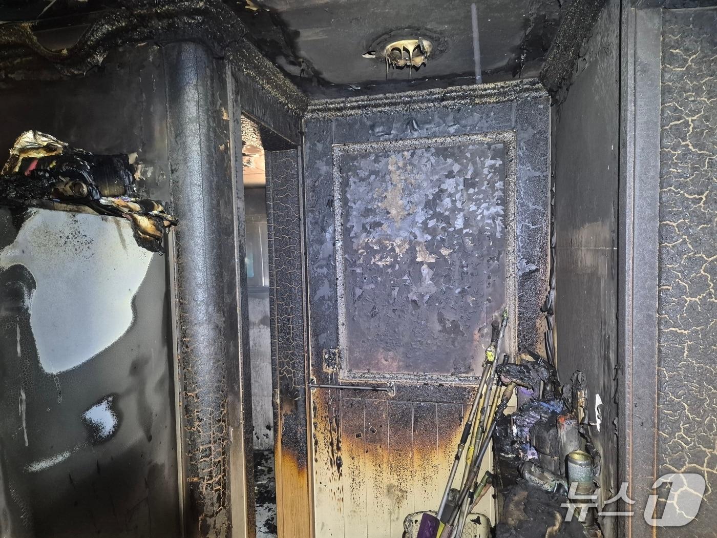 본문 이미지 -  당진 신평면 단독주택 화재 현장. (당진소방서 제공, 재판매 및 DB금지) / 뉴스1