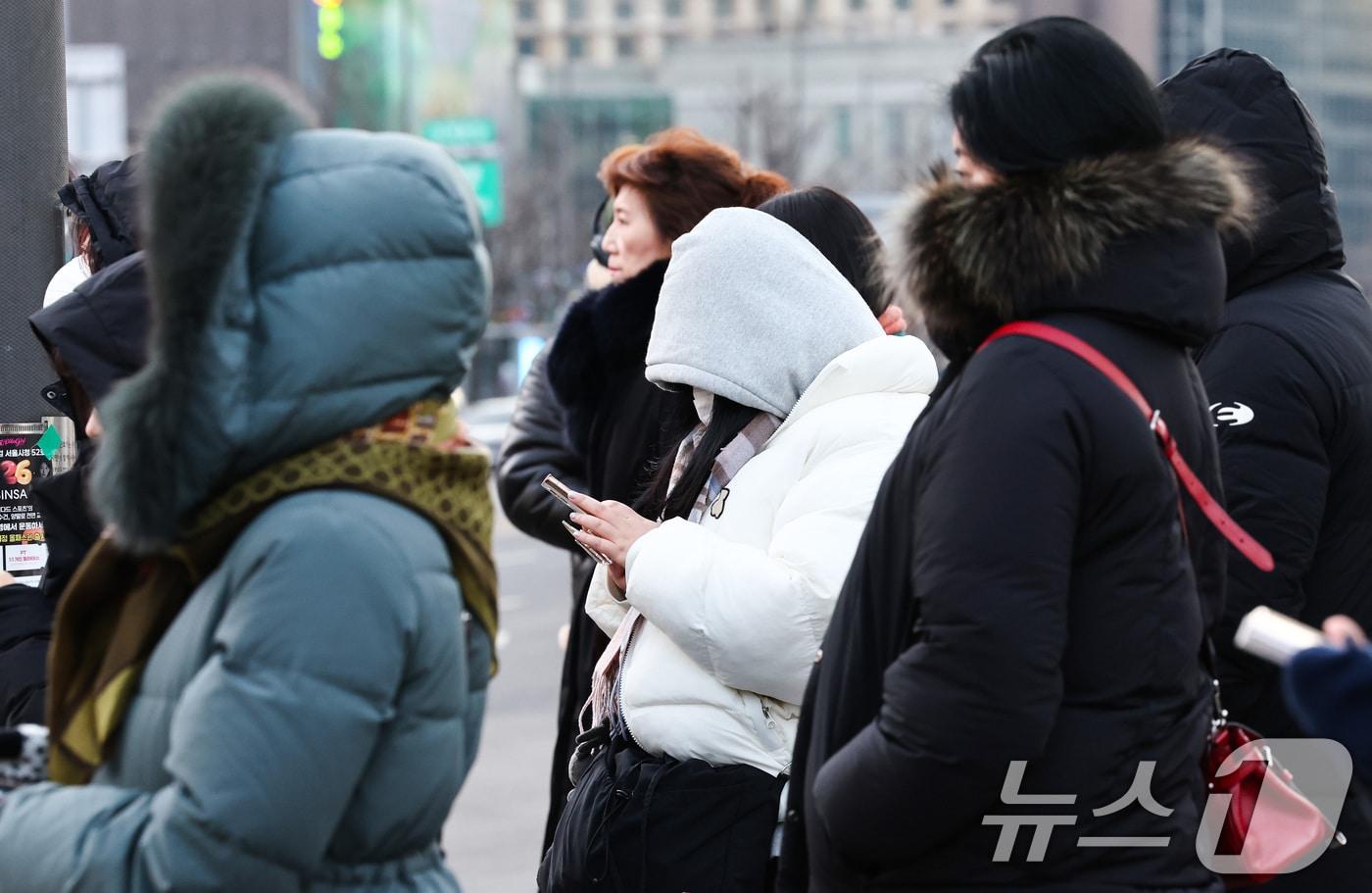 본문 이미지 - 출근길 시민들.(뉴스1 DB)