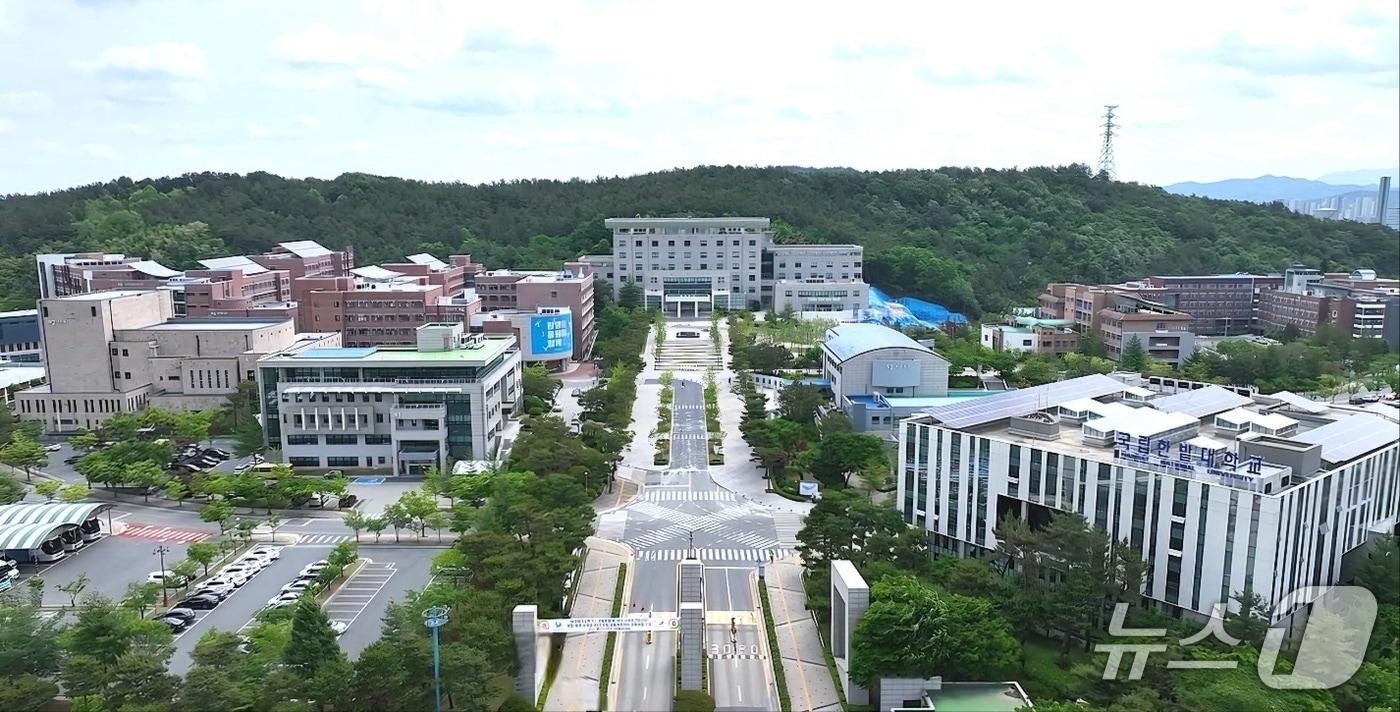 본문 이미지 - 국립한밭대학교 전경