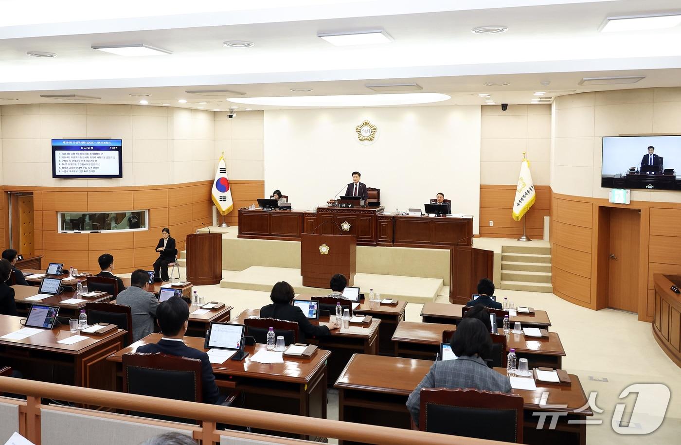 본문 이미지 - 유성구의회 임시회 모습.(유성구의회 제공. 재판매 및 DB금지)/뉴스1
