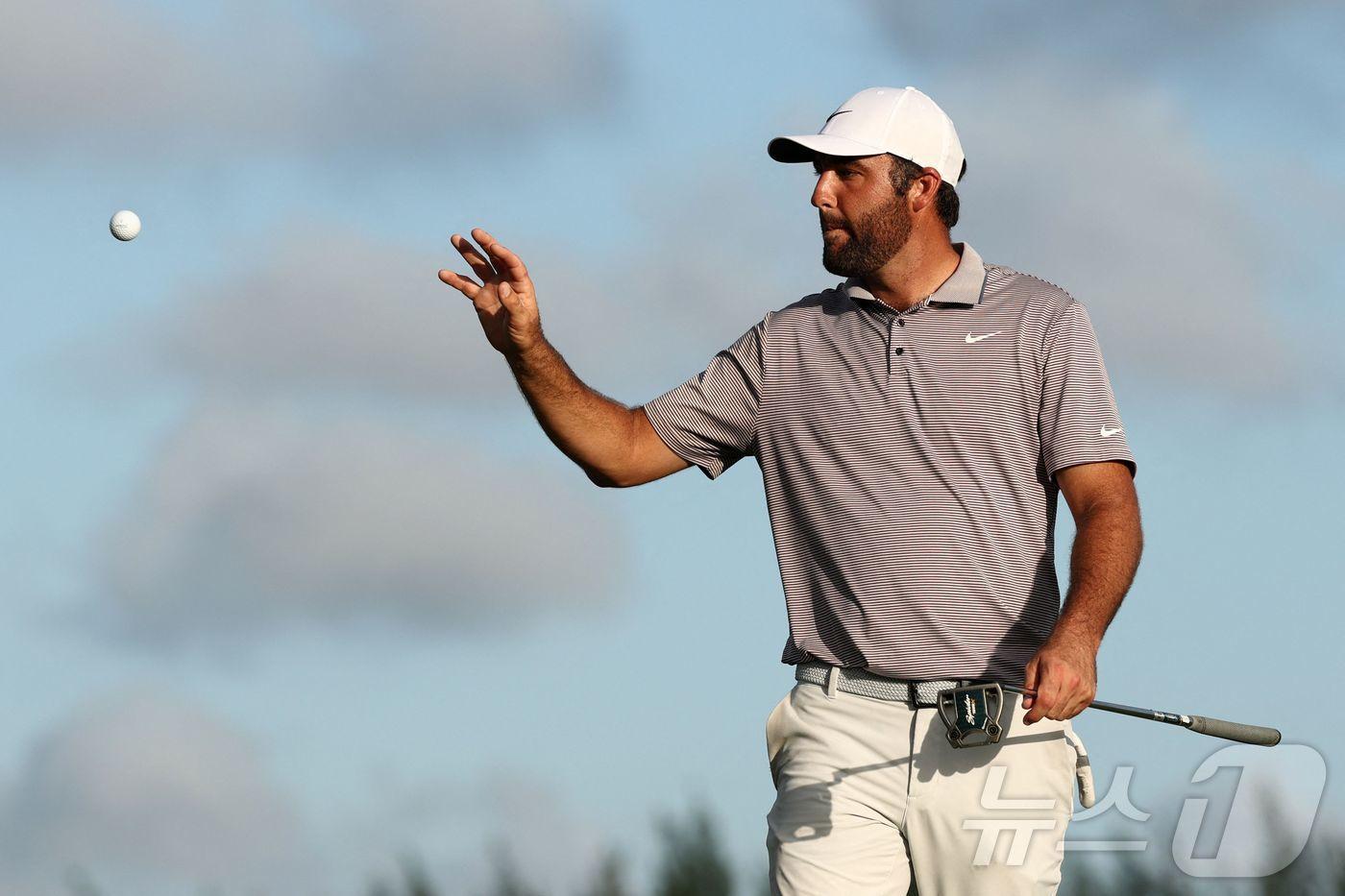 본문 이미지 - 남자 골프 세계랭킹 1위 스코티 셰플러(미국). ⓒ AFP=뉴스1