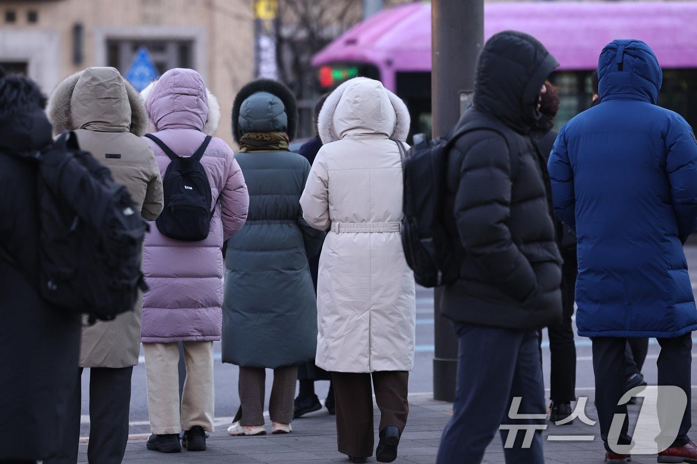 본문 이미지 - 출근길 시민들.(뉴스1 DB)
