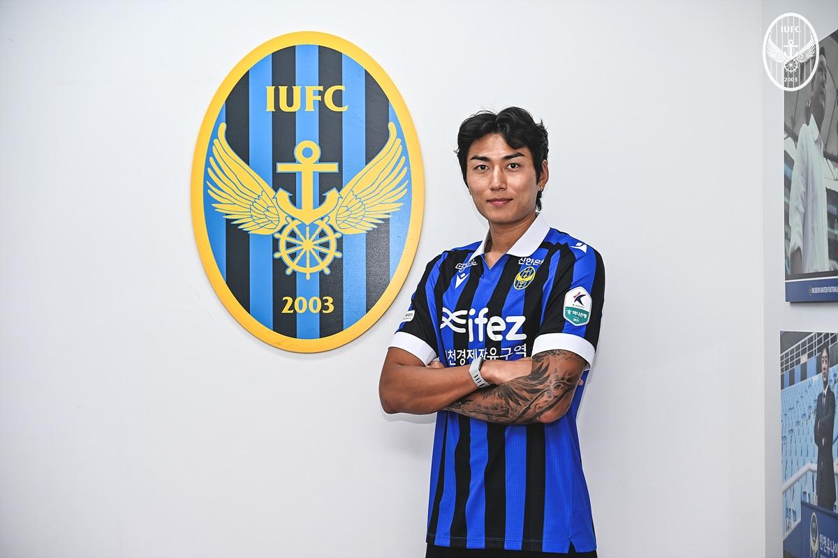 본문 이미지 - 인천 유나이티드에 입단한 정태욱(인천 유나이티드 제공)
