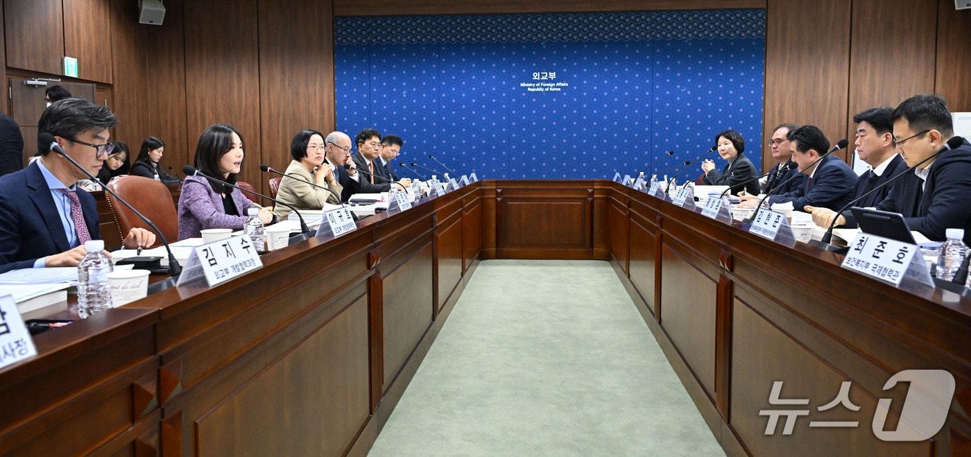 본문 이미지 - 김진아 외교부 2차관은 21일 오후 외교부 청사에서 제12차 무상개발협력전략회의를 주재했다. 2026.01.21. (외교부 제공) 