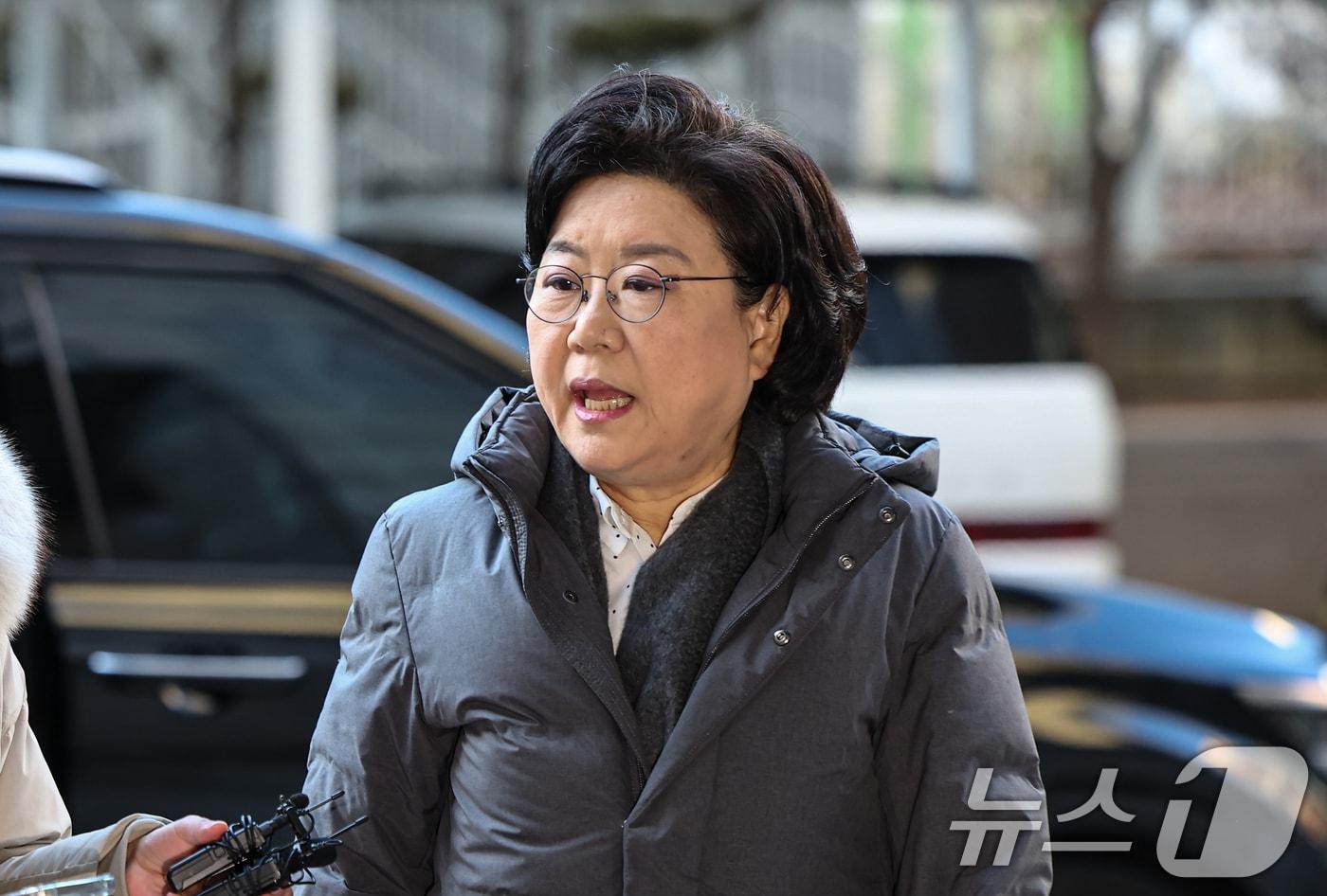 본문 이미지 - 이혜훈 기획예산처 장관 후보자가 22일 오전 서울 중구 예금보험공사에 마련된 인사청문회 준비 사무실로 출근하며 취재진 질문에 답하고 있다. 2026.1.22/뉴스1 ⓒ News1 김도우 기자