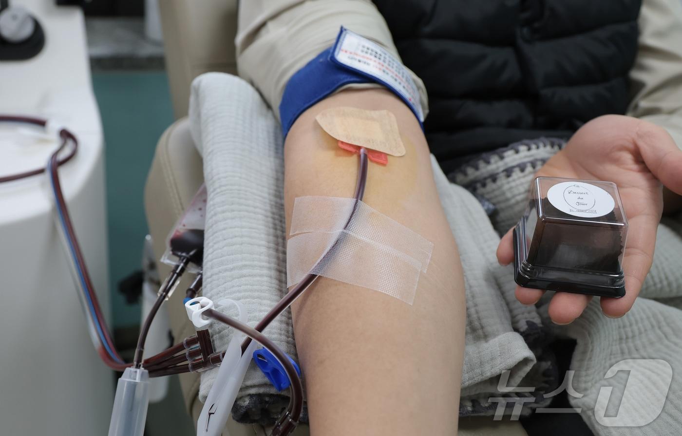 본문 이미지 - 혈액원 두바이 쫀득 쿠키 증정 이벤트. <자료사진> 2026.1.23/뉴스1 ⓒ News1 권현진 기자