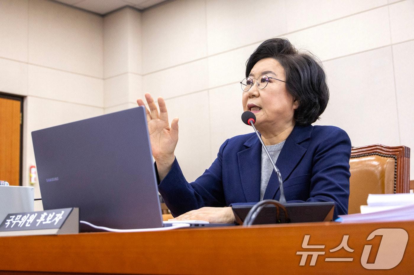 본문 이미지 - 이혜훈 기획예산처 장관 후보자가 23일 서울 여의도 국회에서 열린 제431회국회(임시회) 재정경제기획위원회 인사청문회에 출석해 의원 질의에 답변하고 있다. 2026.1.23/뉴스1 ⓒ News1 국회사진기자단