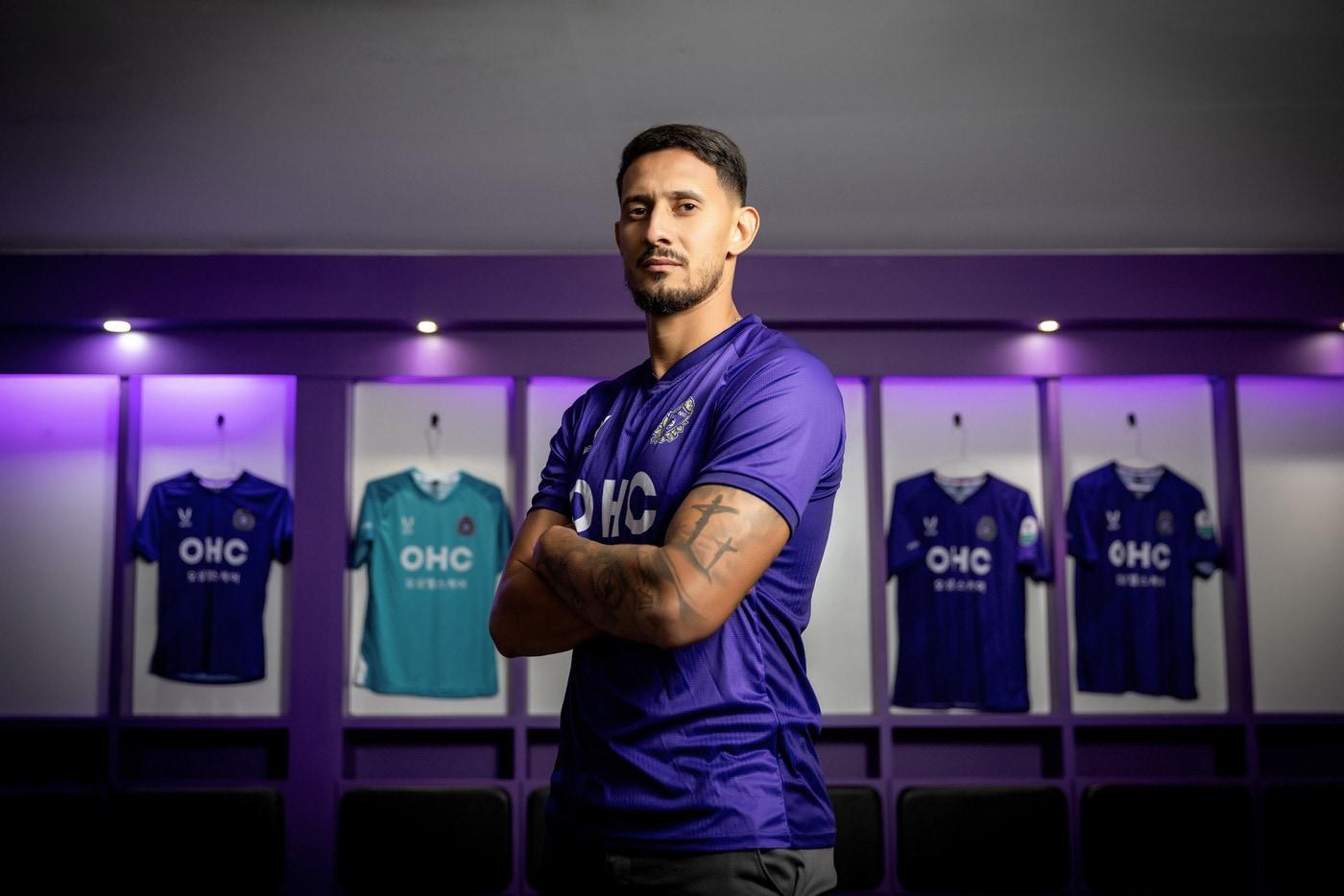 본문 이미지 - FC안양에 입단한 공격수 엘쿠라노. (FC안양 제공)