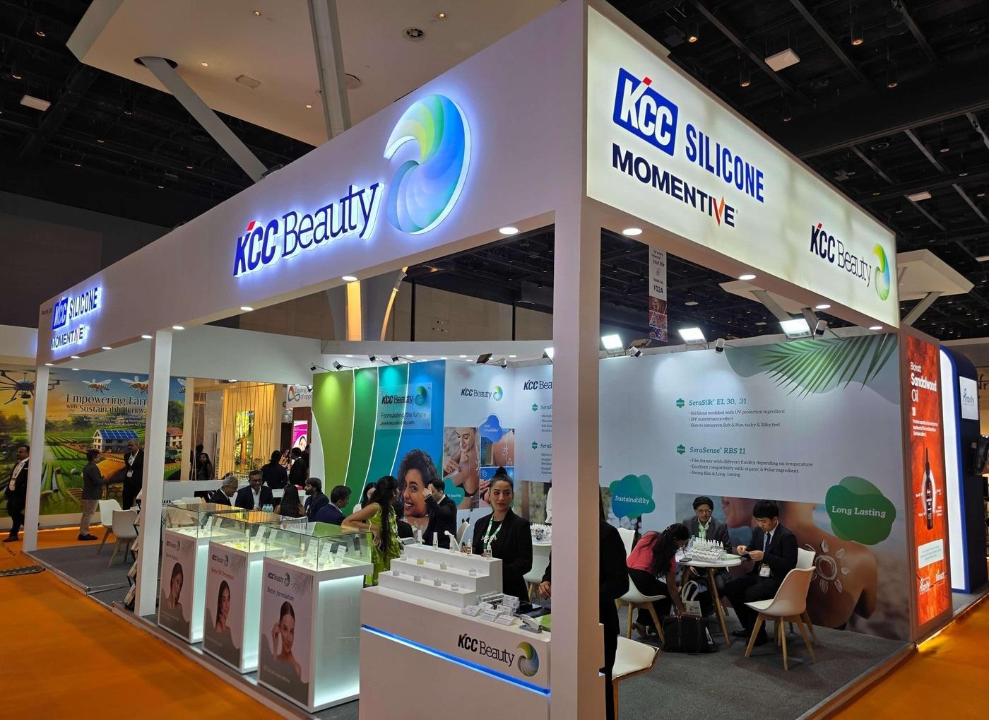 본문 이미지 - 지난해 HPCI India 전시회에 참가한 KCC실리콘(KCC Beauty) 부스 전경 (KCC 제공)