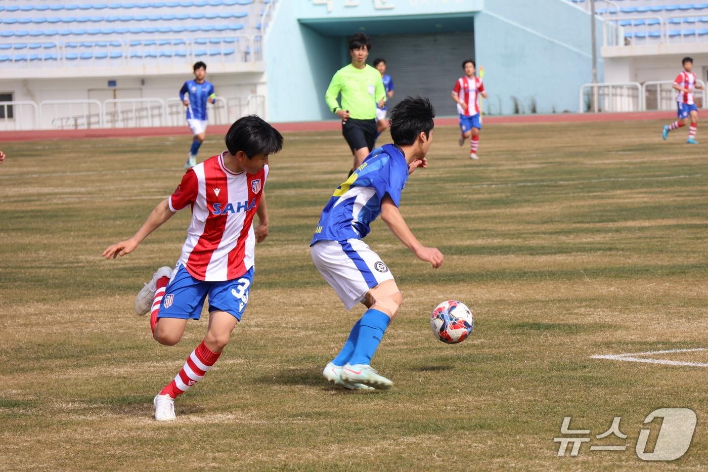 본문 이미지 - 지난해 제주에서 열린 '제26기 탐라기 전국중학교 축구대회' 모습.(제주시 제공. 재판매 및 DB 금지)