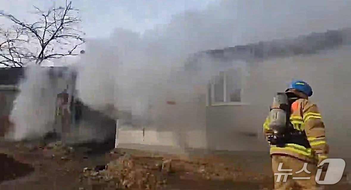 본문 이미지 - 화재 현장. (경기도소방재난본부 제공. 재판매 및 DB 금지) 2026.1.26/뉴스1