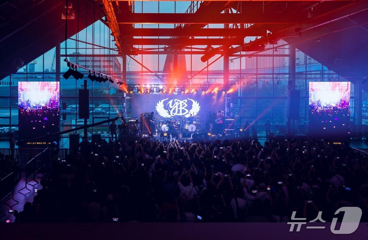 본문 이미지 - 상상플랫폼에서 열린 2025 라이브로드 페스타 (인천시 제공.재판매 및 DB금지)