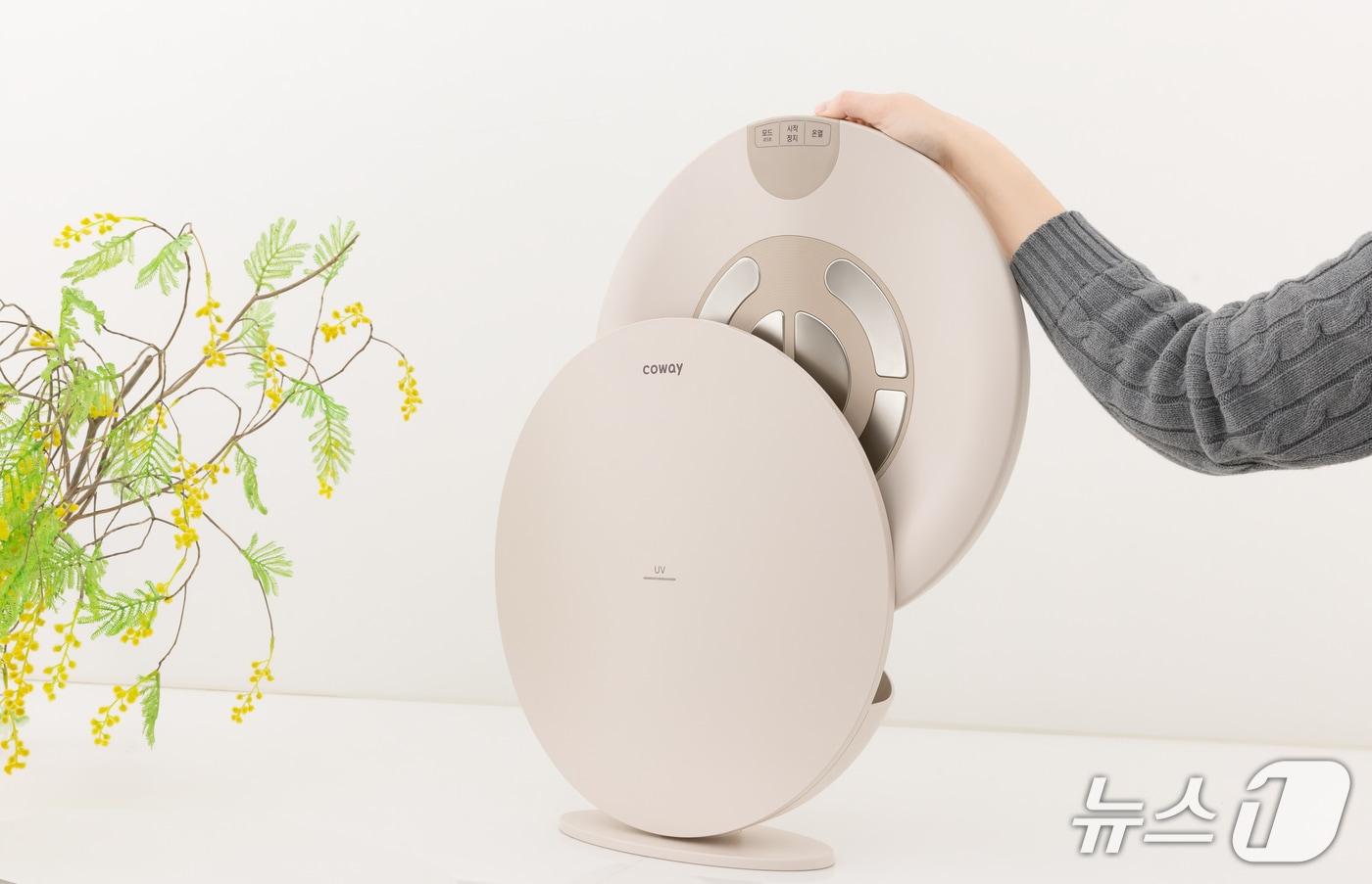 본문 이미지 - 코웨이 요실금 치료 의료기기 '테라솔 U'(코웨이 제공)